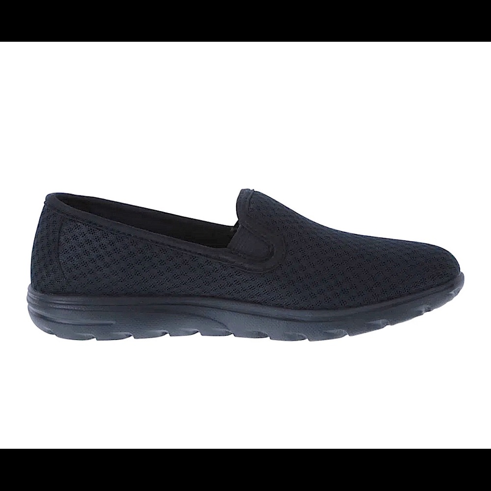 Airwalk Women’s Comfort Slip on walking shoes